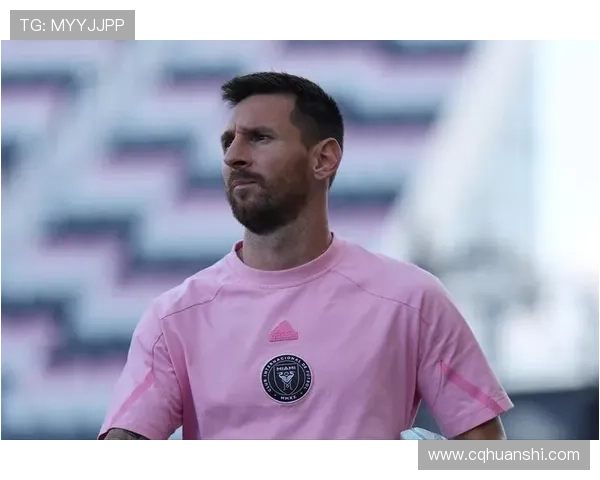 梅西三子西罗连过三人低射破门